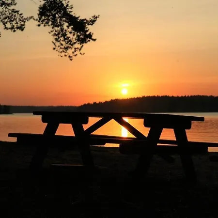 Kuivaketveleen Piha