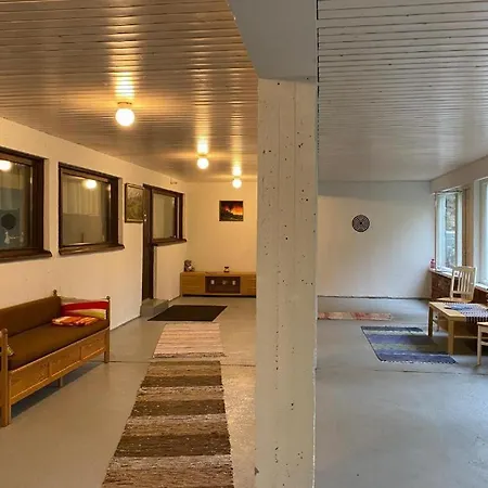 Kuivaketveleen Piha Apartment