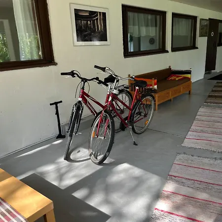 Kuivaketveleen Piha Lägenhet